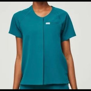 Figs Tela Classic Scrub Top Pacific Blue
